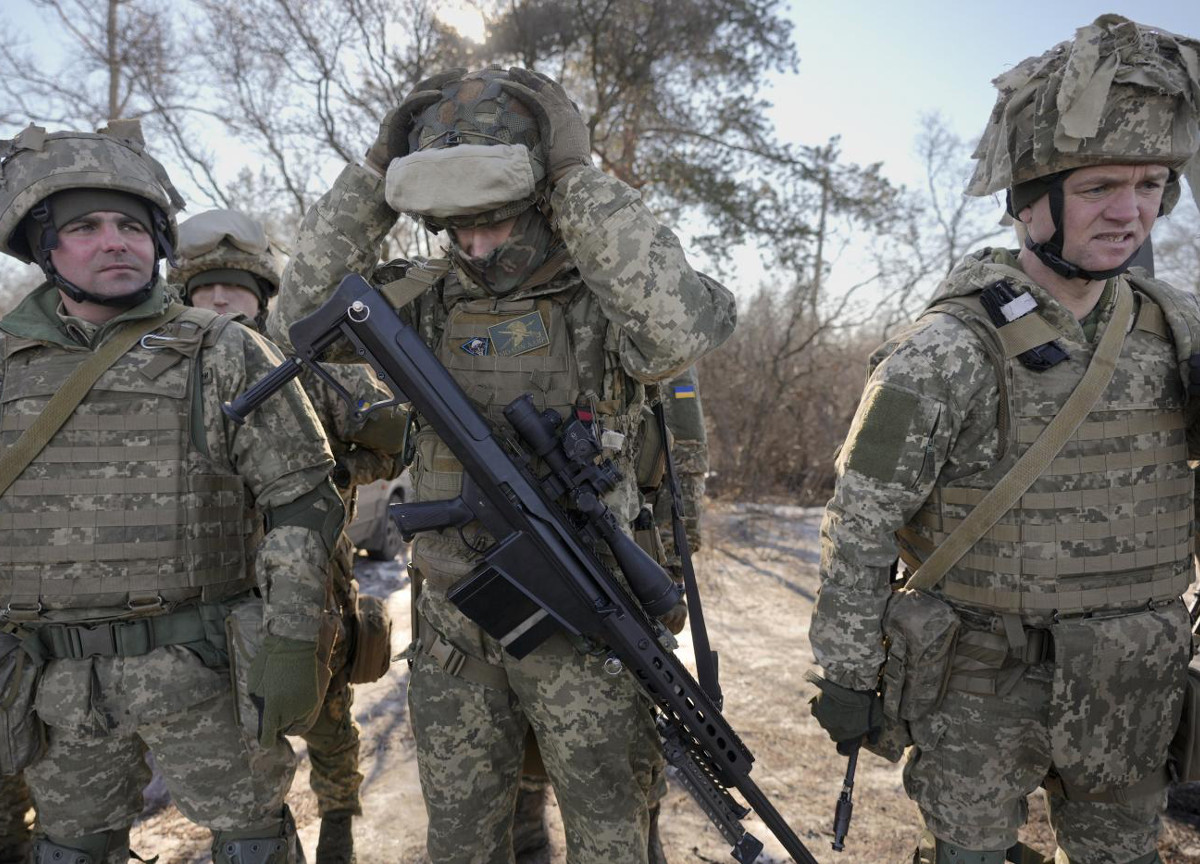 Sondaggi, morire per il Donbass? No dal 70% degli italiani. Paura di Putin