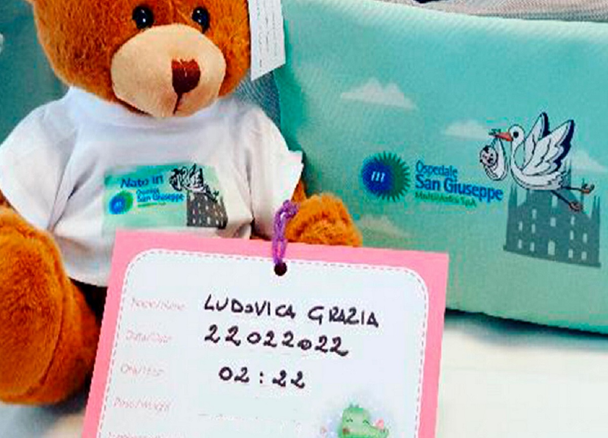 Ludovica Grazia è nata a Milano alle 2.22 del 22/02/2022 Ludovica Grazia è nata a Milano alle 2.22 del 22/02/2022