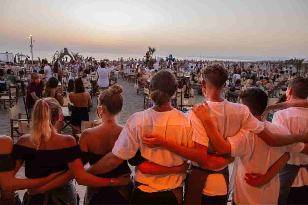 Singita, la spiaggia più amata dai giovani di Roma cerca personale
