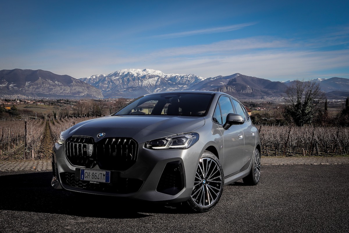Nuova BMW Serie 2 Active Tourer: funzionalità e piacere di guida Nuova BMW Serie 2 Active Tourer: funzionalità e piacere di guida