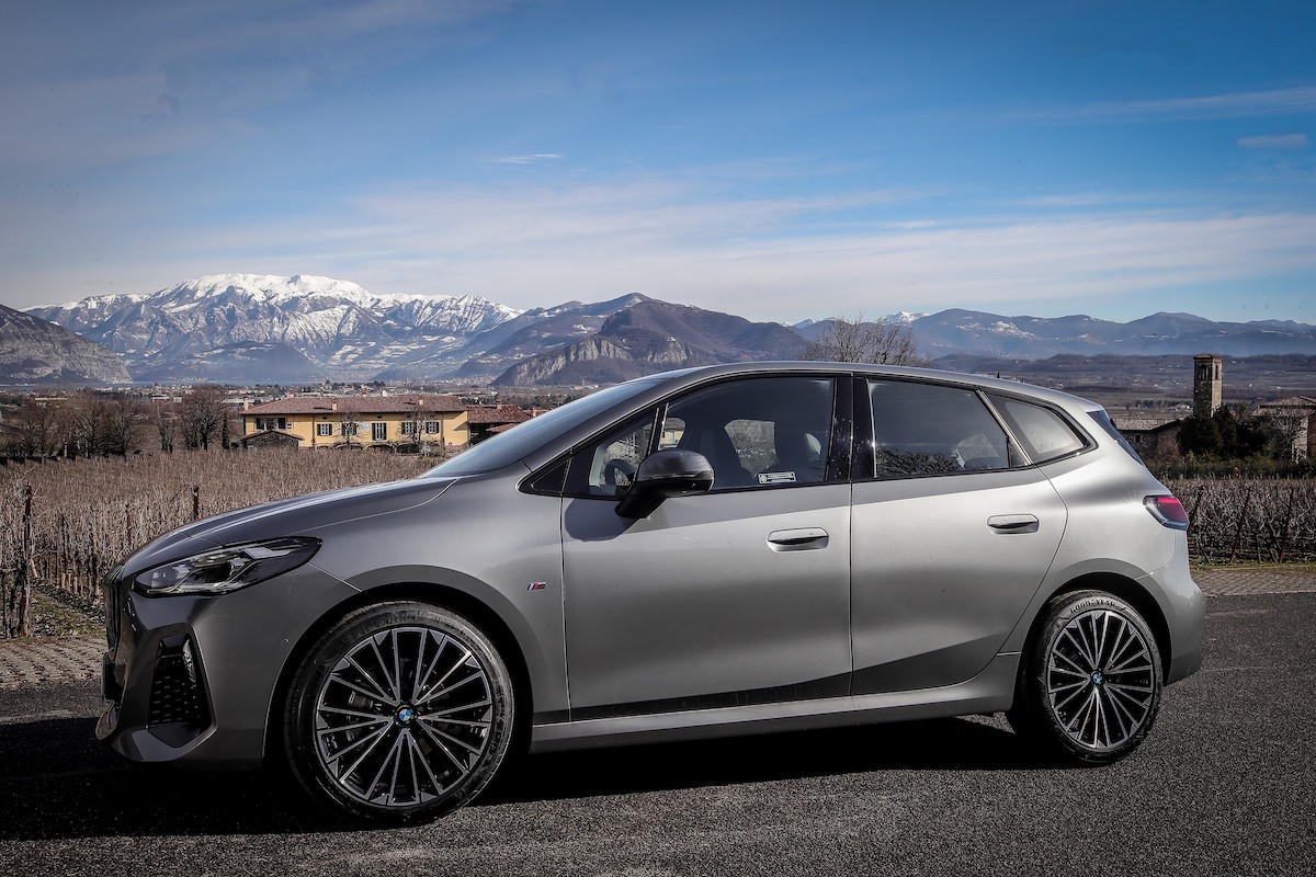Nuova BMW Serie 2 Active Tourer: funzionalità e piacere di guida Nuova BMW Serie 2 Active Tourer: funzionalità e piacere di guida
