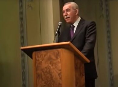 Giulietto Chiesa: “La terza guerra mondiale partirà dall’Ucraina”