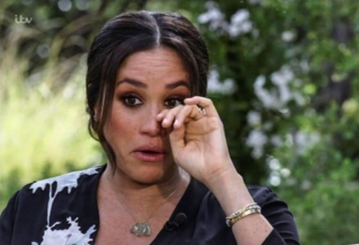 Meghan Markle, il vestito dell’intervista a Oprah diventa un oggetto da museo Meghan Markle, il vestito dell’intervista a Oprah diventa un oggetto da museo
