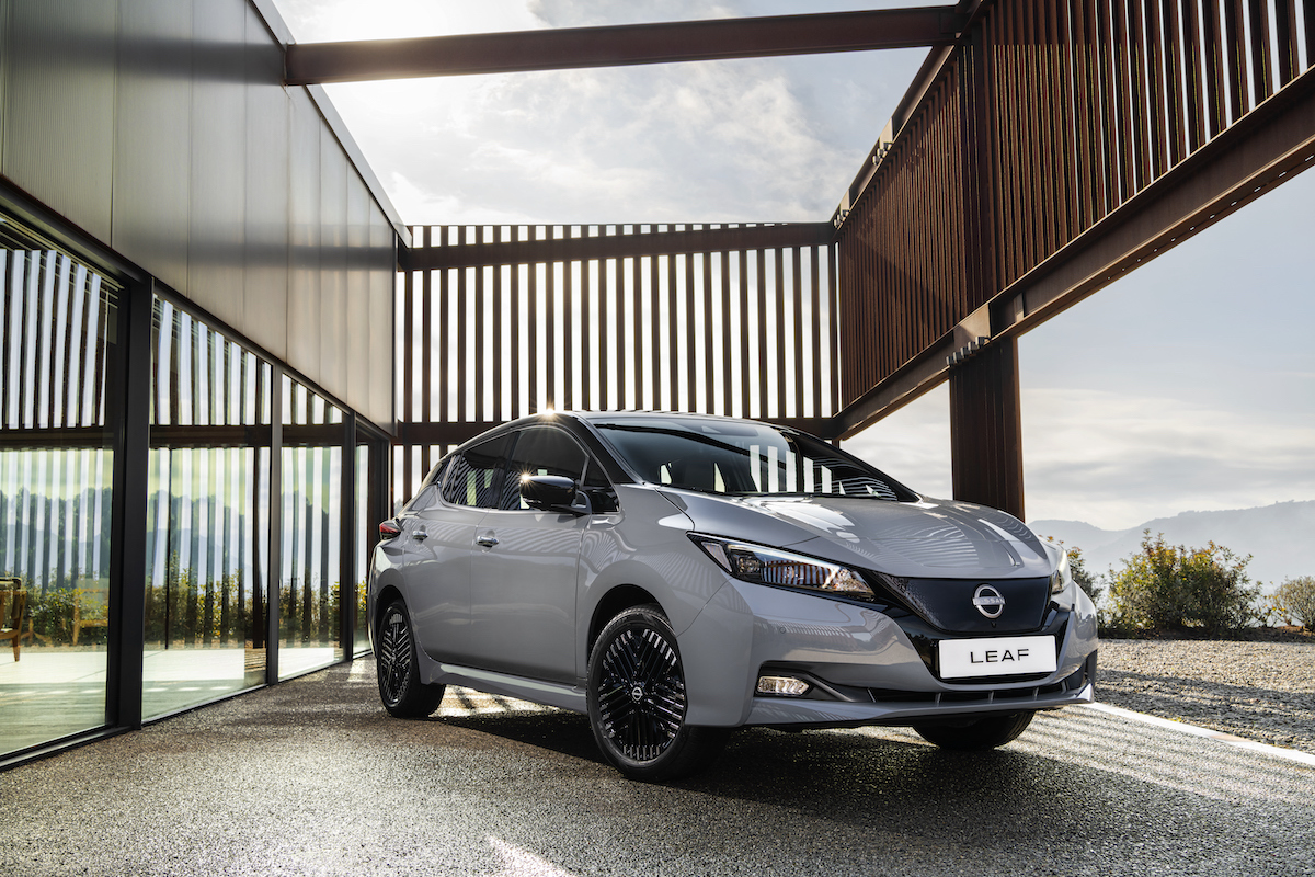 Nissan Leaf 2022  si rifà il look