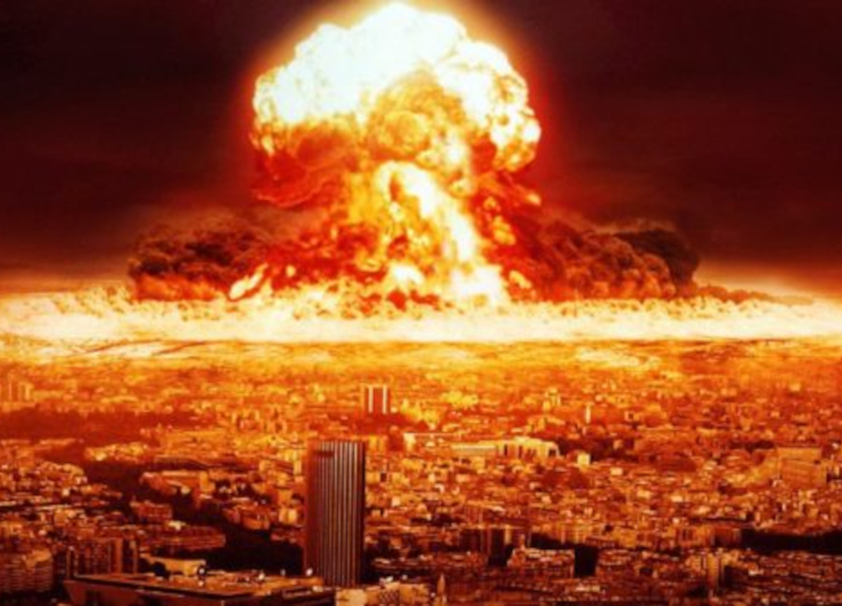 Guerra, l’incubo bomba atomica. A Putin potrebbe non bastare l’Ucraina Guerra, l’incubo bomba atomica. A Putin potrebbe non bastare l’Ucraina
