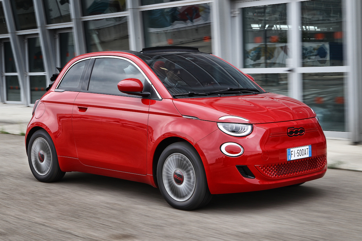 Nuova 500 si aggiudica il titolo di “City Car 2022” ai GQ Car Awards
