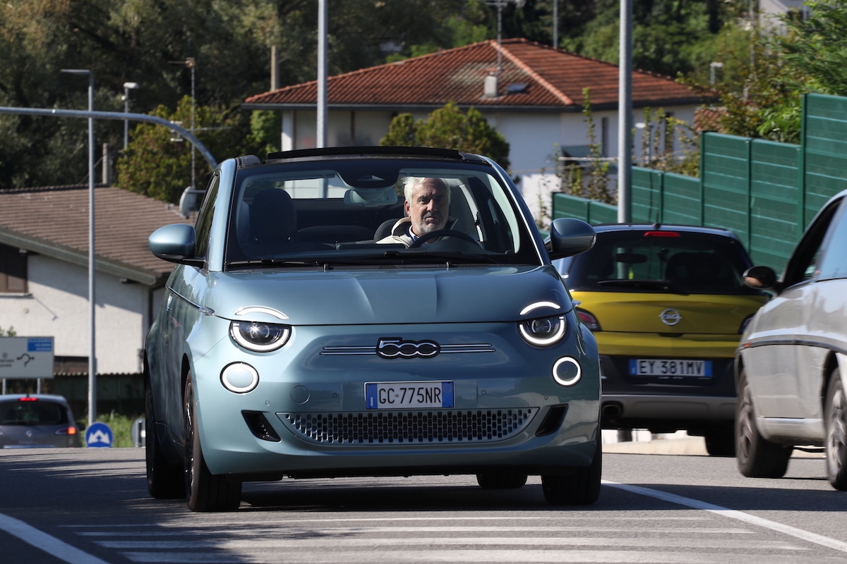 Nuova 500 si aggiudica il titolo di “City Car 2022” ai GQ Car Awards