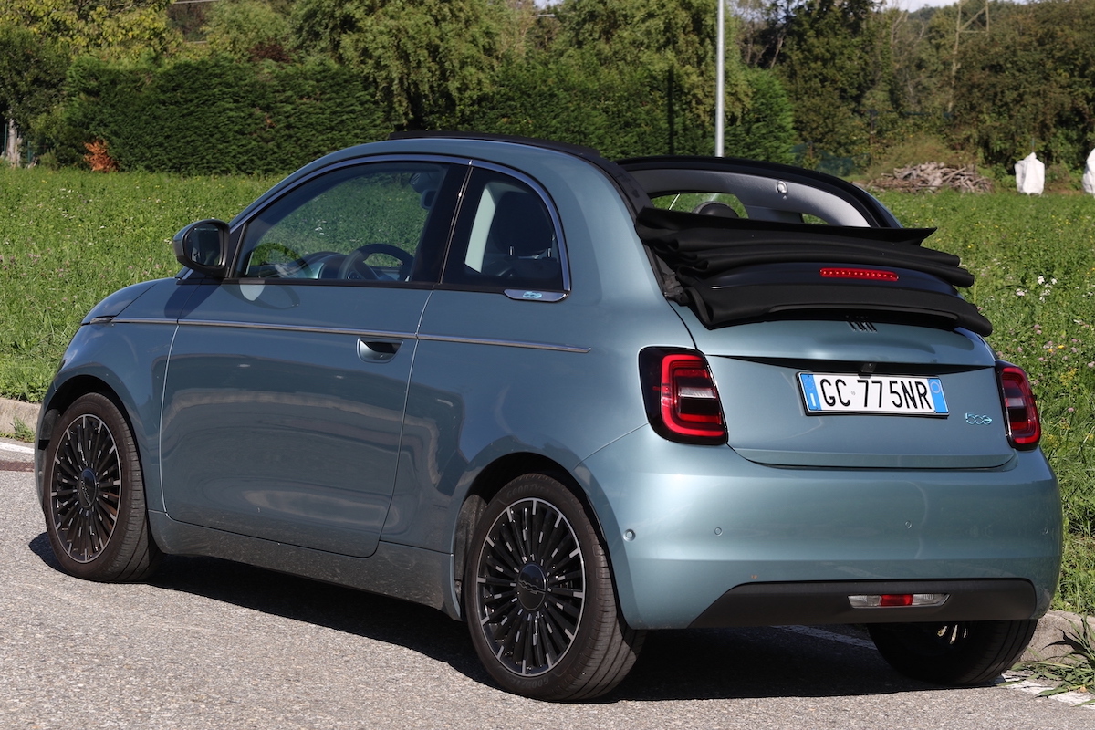 Nuova 500 si aggiudica il titolo di “City Car 2022” ai GQ Car Awards