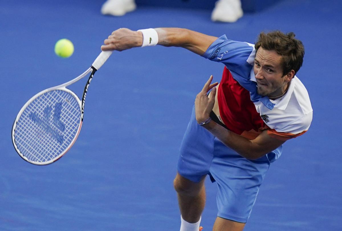 Russia, Medveved nuovo n°1 tennis. Messaggio a Putin: “Promuoviamo pace” Russia, Medveved nuovo n°1 tennis. Messaggio a Putin: “Promuoviamo pace”
