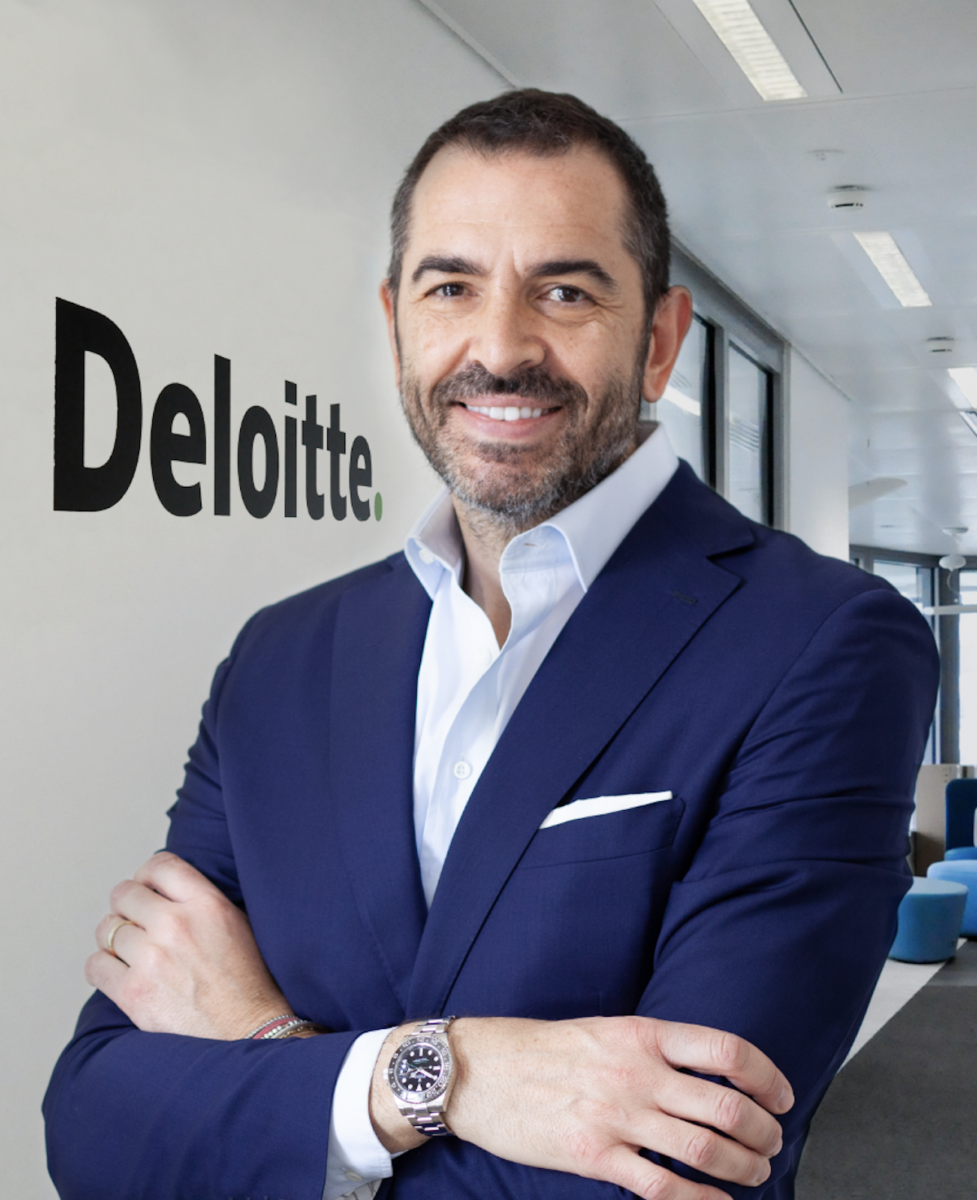 Il 70% degli italiani vorrebbe un’auto ibrida o elettrica. Il 70% degli italiani vorrebbe un’auto ibrida o elettrica.