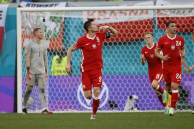 Polonia di Lewandowski rifiuta di giocare playoff Mondiali 2022 con la Russia