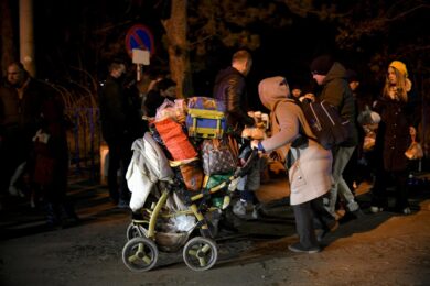 Ucraina, “giocattoli bomba lanciati da russi”. Onu: 5 mln profughi per guerra