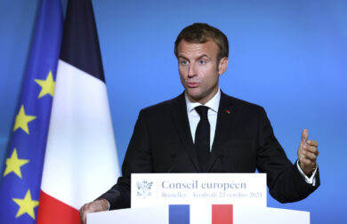 Macron: “Via truppe russe da Bielorussia o dispiegheranno armi nucleari”