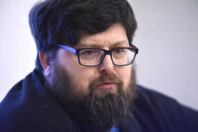 Adinolfi: “Putin non è Hitler e ha le sue ragioni, lo sa anche Papa Francesco”