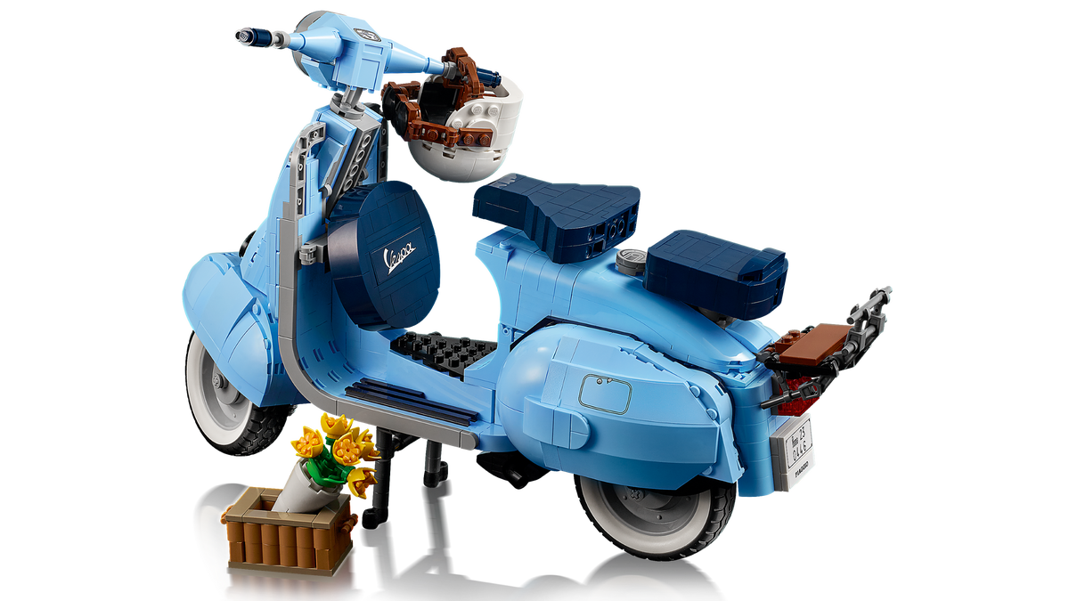 LEGO Vespa 125, arriva il nuovo set che celebra l’icona anni ’60