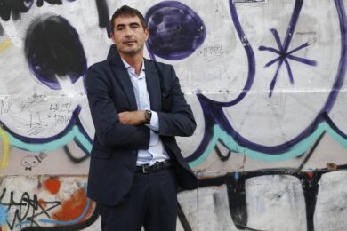 Ucraina, Fratoianni: “Bombe e armi chiamano altre bombe e altre armi”