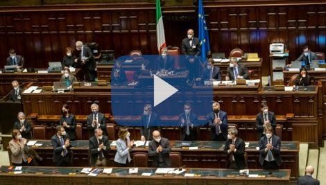 Deputato interviene alla Camera in russo e ucraino: richiamato da Fico. VIDEO Deputato interviene alla Camera in russo e ucraino: richiamato da Fico. VIDEO