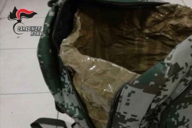 Arrestata la banda rom della Magliana che rubava nei negozi, 11 indagati