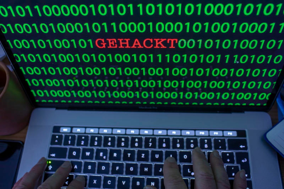 Cyber attacchi, Italia sempre più vittima: Pa e strutture sanitarie nel mirino Cyber attacchi, Italia sempre più vittima: Pa e strutture sanitarie nel mirino