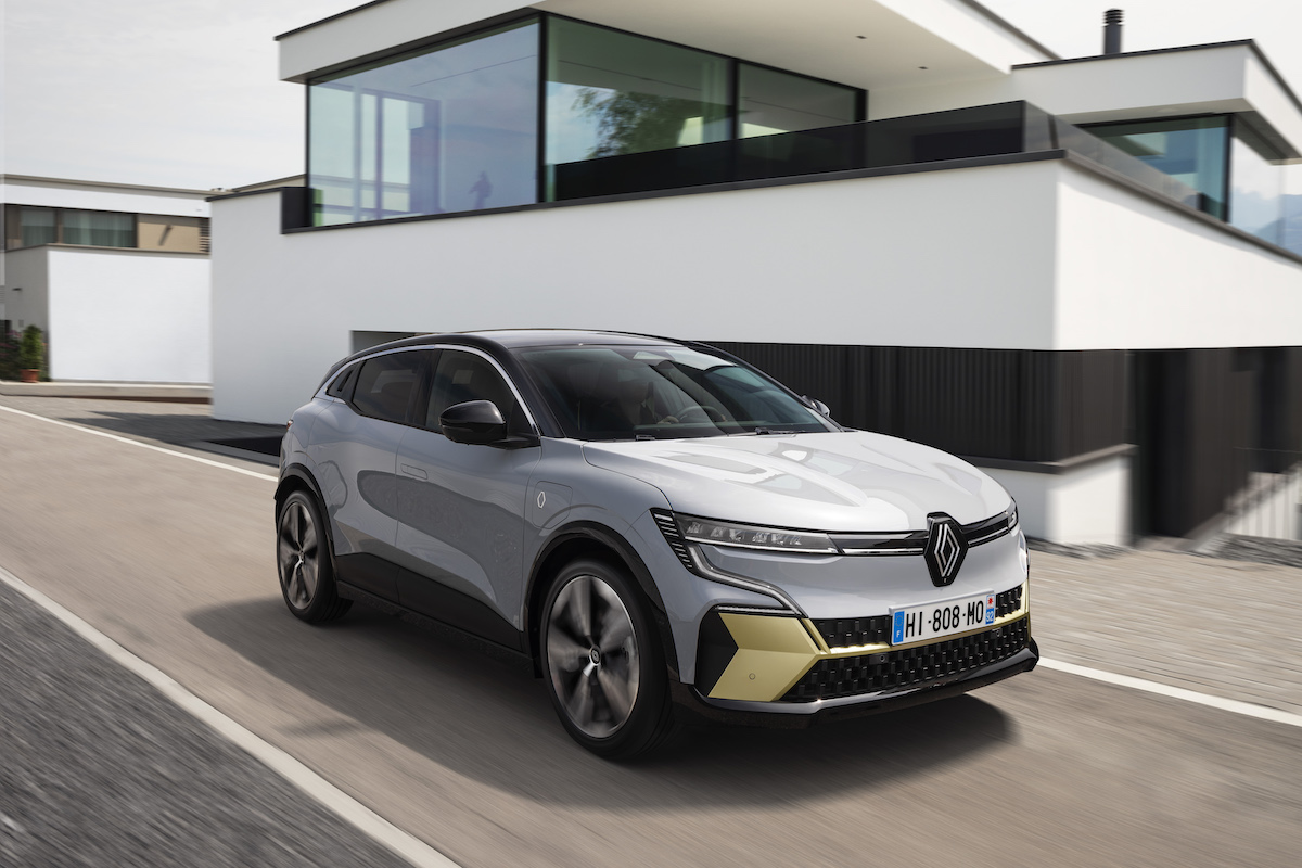 Nuova Renault Megane E-Tech electric conquista le 5 stelle Euroncap