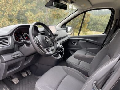 Nuovo Renault Traffic Passenger, il partner ideale per viaggiare in compagnia
