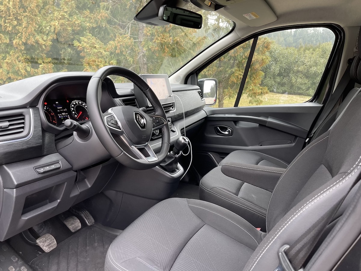 Nuovo Renault Traffic Passenger, il partner ideale per viaggiare in compagnia Nuovo Renault Traffic Passenger, il partner ideale per viaggiare in compagnia