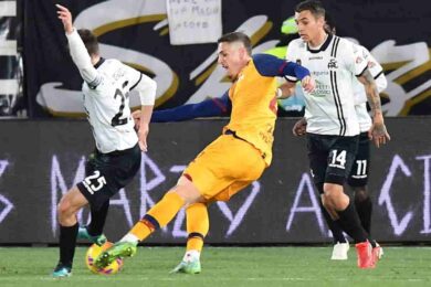 Pugni a Zaniolo, minacce di morte nei bagni della scuola della sorella