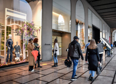 Covid, in Lombardia 4.386 nuovi casi, 35 decessi, tasso di positività 6,5%