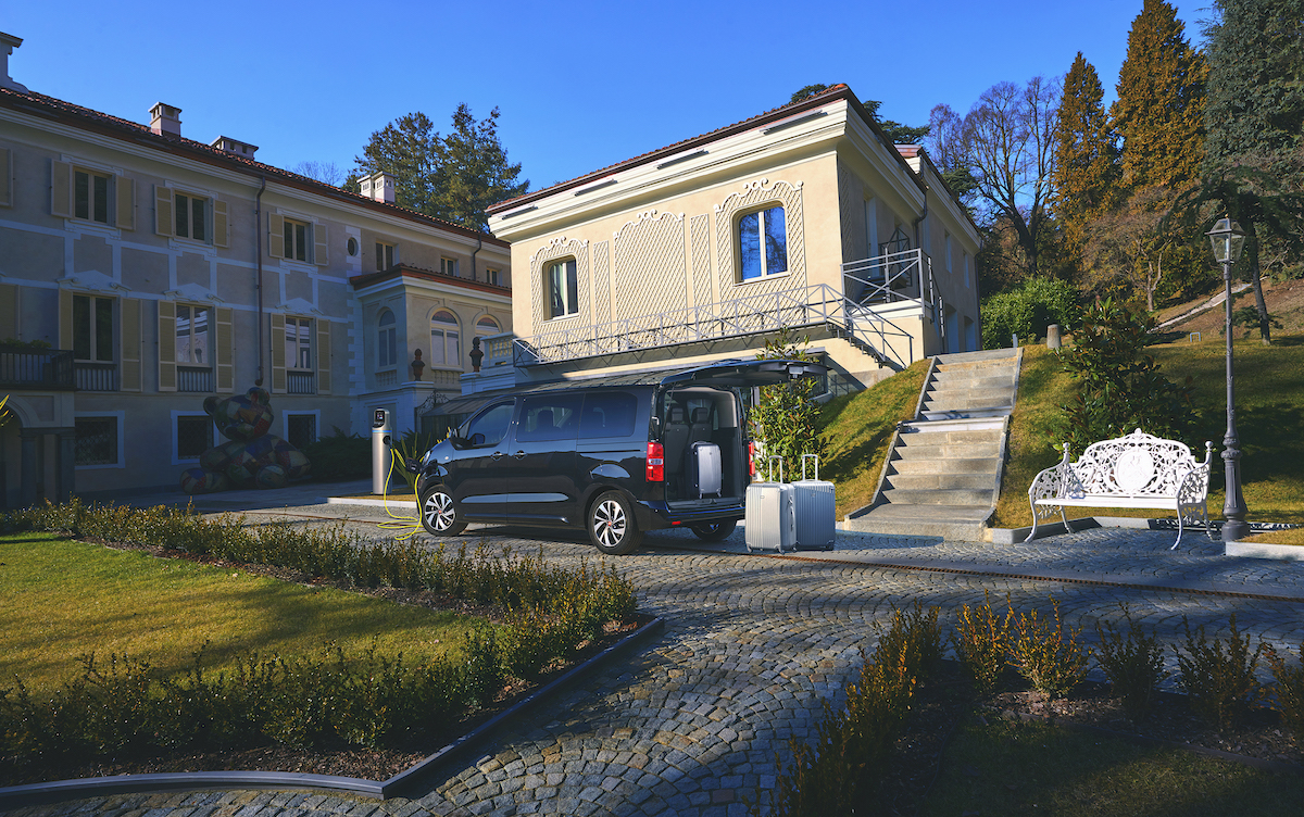 Debutta E-Ulysse,la seconda vettura completamente elettrica di casa Fiat Debutta E-Ulysse,la seconda vettura completamente elettrica di casa Fiat