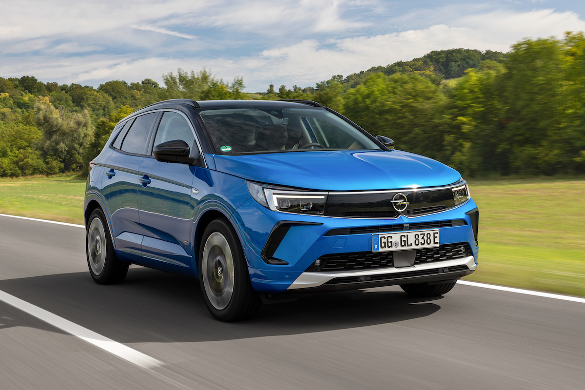 Opel: gamma esclusivamente 100% elettrica entro il 2028