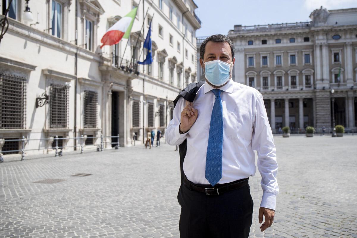 Ucraina: Salvini a parlamentari Lega, urgente fermare conflitto Ucraina: Salvini a parlamentari Lega, urgente fermare conflitto