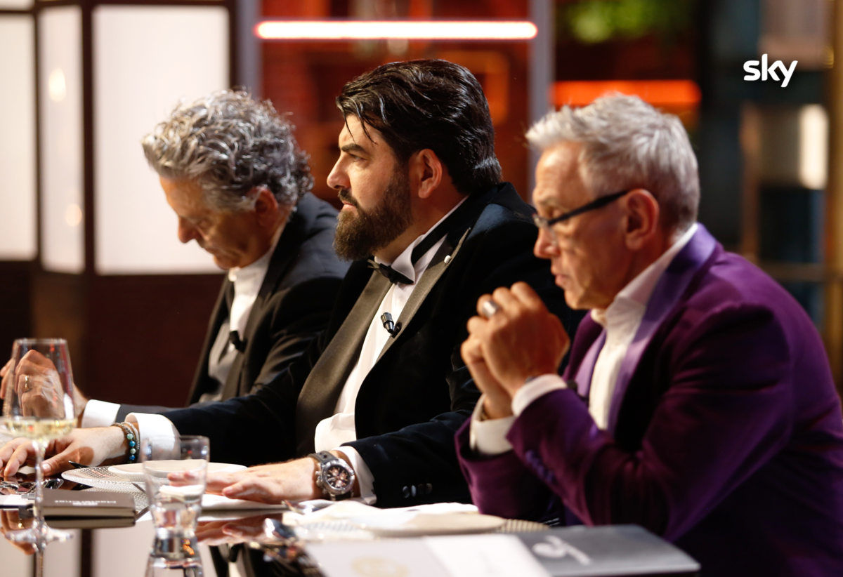 MasterChef, trionfa Tracy Eboigbodin. I giudici premiano il mix Italia-Nigeria MasterChef, trionfa Tracy Eboigbodin. I giudici premiano il mix Italia-Nigeria