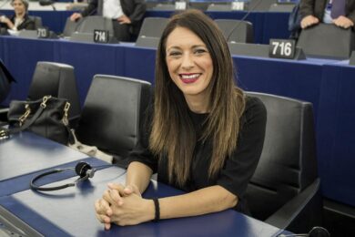 Guerra Ucraina, Picierno (Pd): “All’Ue servono una voce e un esercito unico”