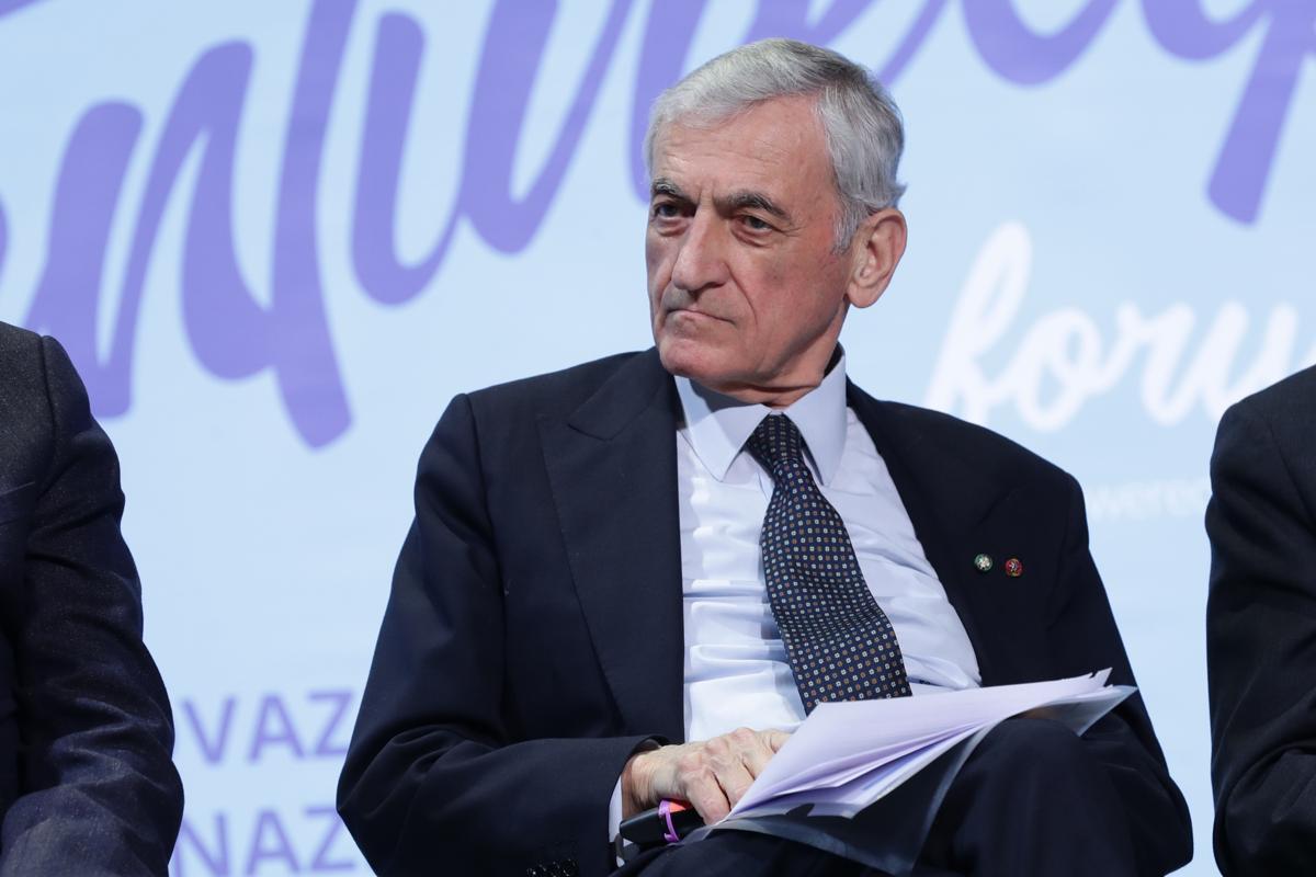 Generali, velleità dei consiglieri Crt. Ma pareri legali smontano i desiderata Generali, velleità dei consiglieri Crt. Ma pareri legali smontano i desiderata