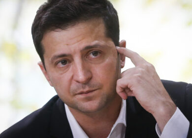 Guerra Ucraina: per Zelensky super villa a Forte dei Marmi e società segreta