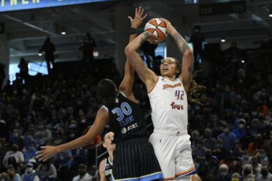 Ucraina, nuova guerra fredda: Mosca arresta la cestista Usa Brittney Griner