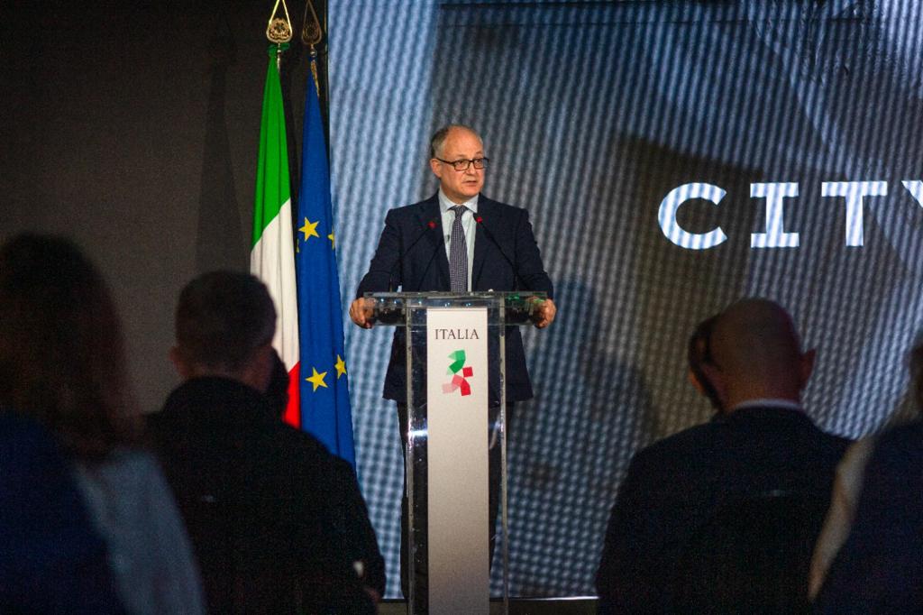 Expo 2030, il sindaco Gualtieri candida Roma e svela il logo dell’evento Expo 2030, il sindaco Gualtieri candida Roma e svela il logo dell’evento