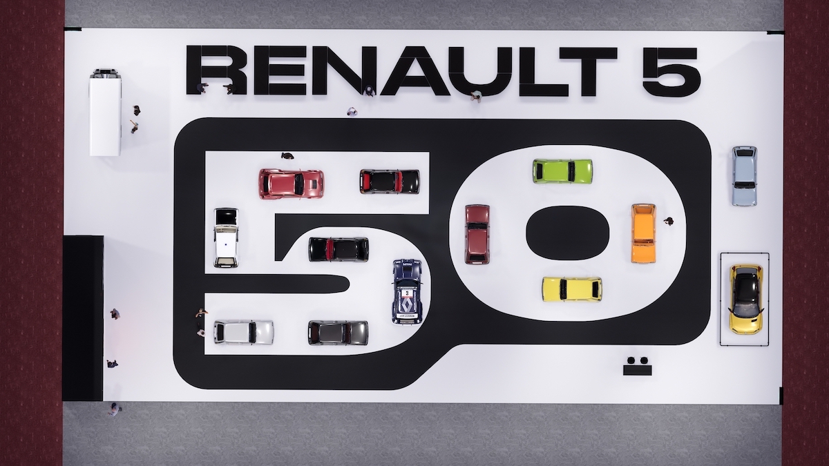 Renault al Salone di Retromobile festeggia il 50° anniversario di Renault 5 Renault al Salone di Retromobile festeggia il 50° anniversario di Renault 5