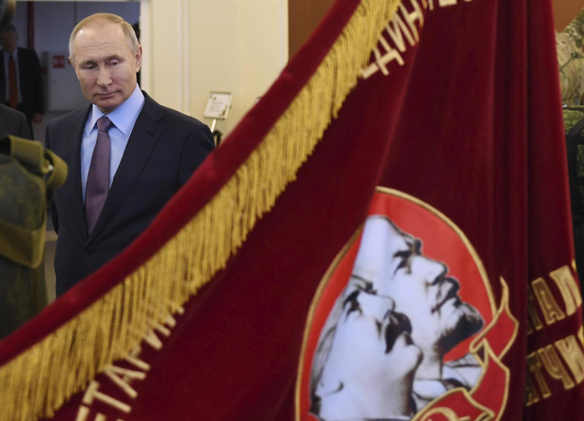 Russia, Putin sulle orme di Stalin. “Arresta bambini. Siamo la Corea del Nord” Russia, Putin sulle orme di Stalin. “Arresta bambini. Siamo la Corea del Nord”