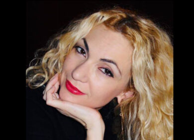 Festa della donna, la comparsa nella storia. LA POESIA