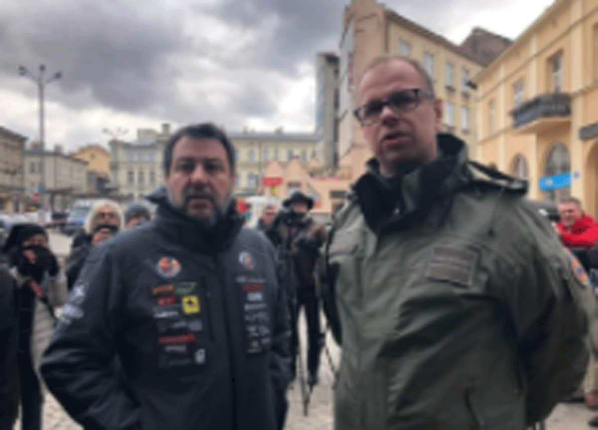 Galleria foto 'Polonia, i contestatori di Salvini? Due fotografi italiani freelance' - foto 1
