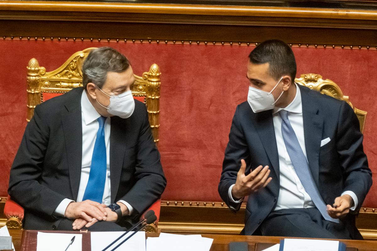 Guerra, Italia ininfluente. Ecco perché Draghi e Di Maio non contano niente Guerra, Italia ininfluente. Ecco perché Draghi e Di Maio non contano niente