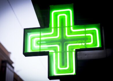 Ucraina: raccolta medicine e babycare in farmacie lombarde