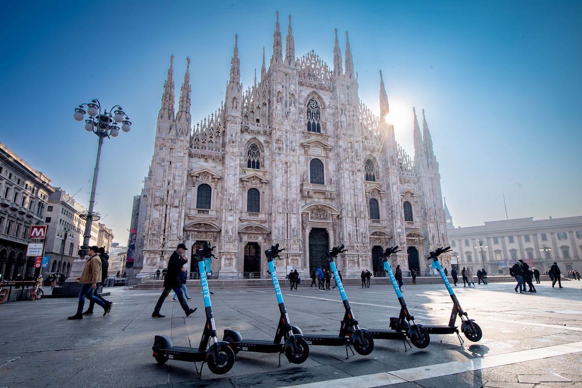 HELBIZ rinnova la flotta di monopattini elettrici a Milano
