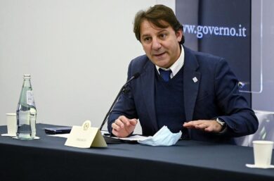 Pensioni, Opzione donna “per sempre”: svolta, cosa cambia nella riforma