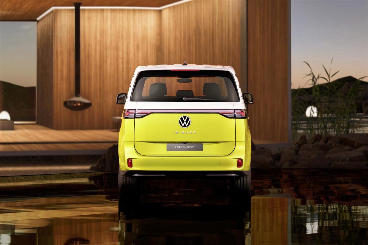 Volkswagen svela l’ID. Buzz e l’ID. Buzz Cargo 100% ellettrici Volkswagen svela l’ID. Buzz e l’ID. Buzz Cargo 100% ellettrici
