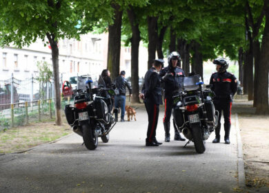 Baby gang a Roma: droga, rapine e vessazioni. Il ragazzino salvato dalla madre