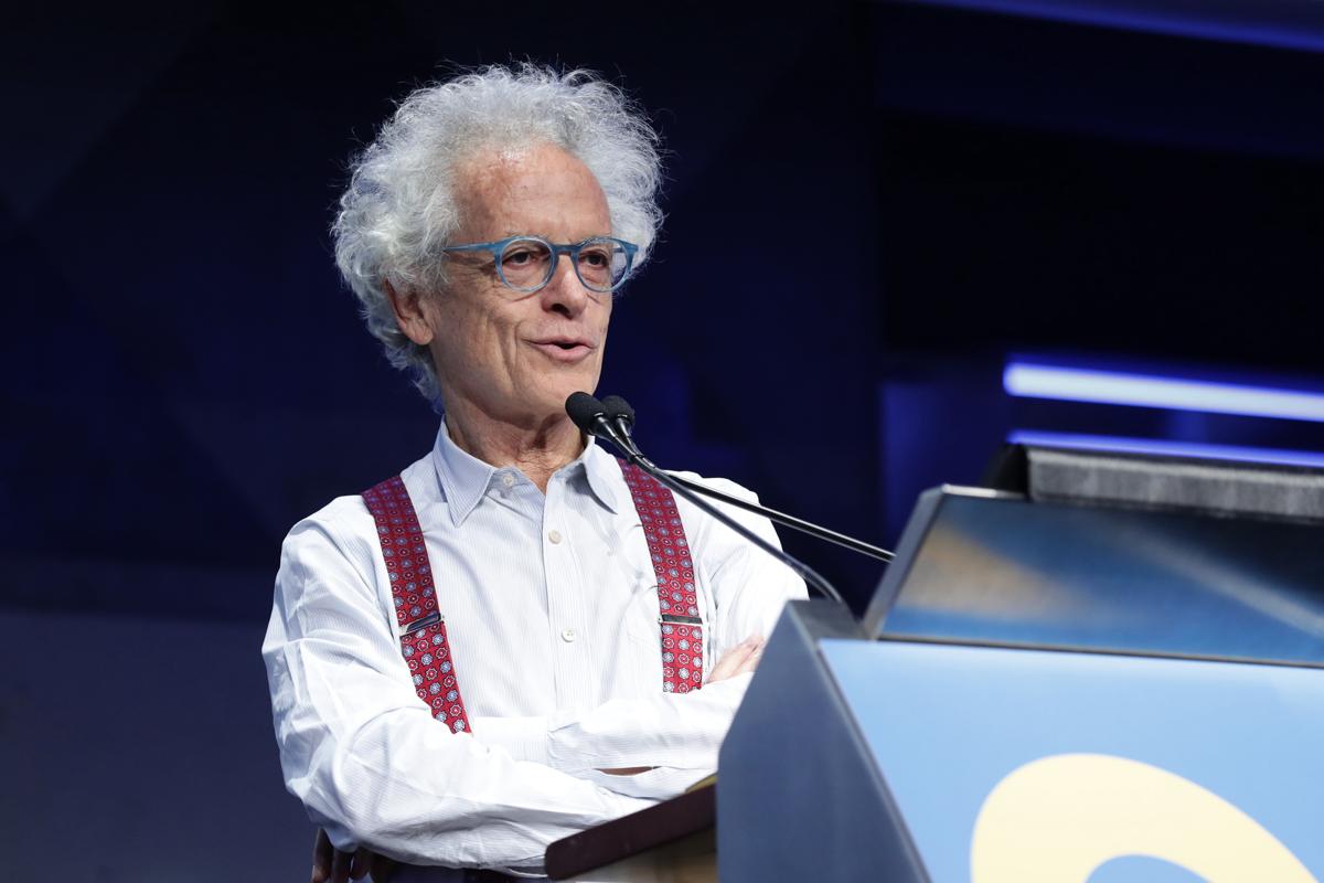 Corriere, in arrivo collana su geopolitica: ma metà dei libri sono di Rampini Corriere, in arrivo collana su geopolitica: ma metà dei libri sono di Rampini