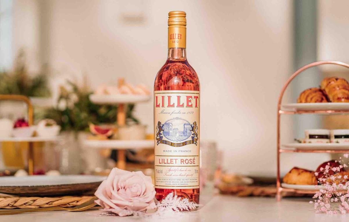 Lillet, l’aperitivo francese celebra i 150 anni con un cocktail: ecco Jolie