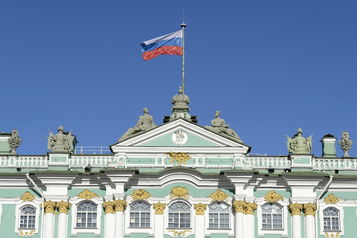 Guerra Russia-Ucraina, il museo Ermitage e il suo direttore amico di Putin